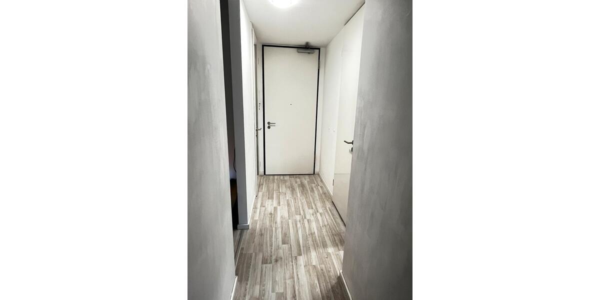 hübsche, 1 ZW mit Balkon 36,2 qm 1 zimmer