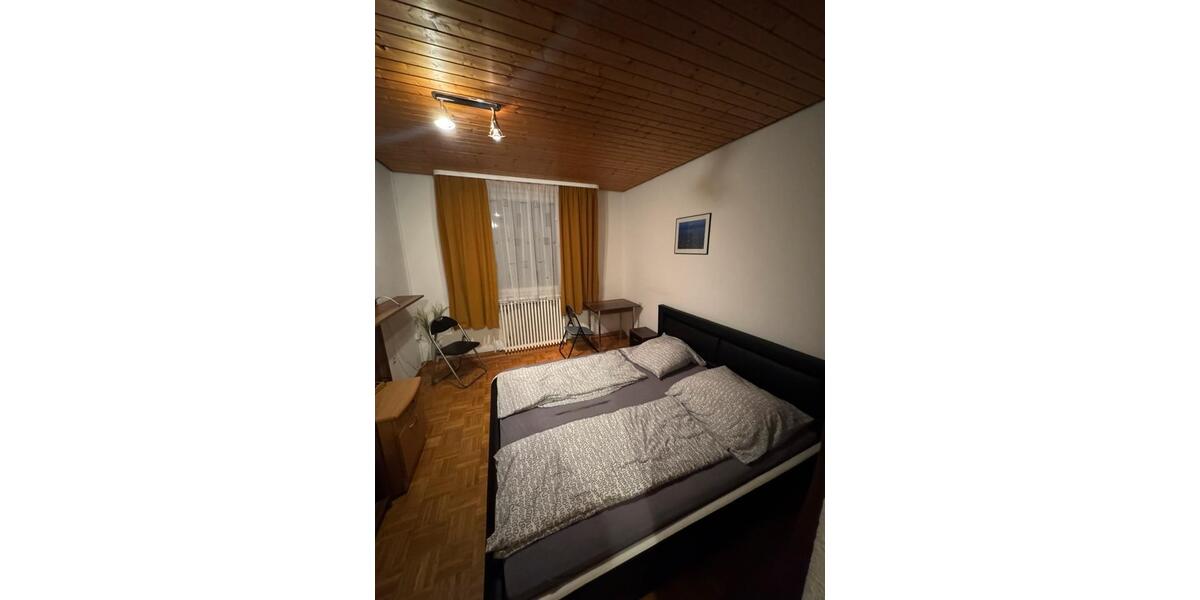Wohnen auf Zeit Pfullendorf - 9 Zimmer, 20 m&sup2;, 600&euro; | Angebot:26386849