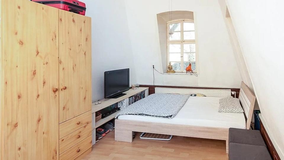 Wohnen auf Zeit Friedberg (Hessen) - 6 Zimmer, 20 m&sup2;, 200&euro; | Angebot:21534683