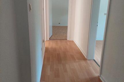 Wohnung Meschede - 3 Zimmer, 74 m&sup2;, 515&euro; | Angebot:26197475