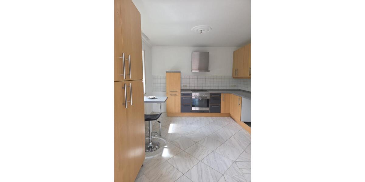 Erdgeschoßwohnung Waldbrunn - 3 Zimmer, 110 m&sup2;, 980&euro; | Angebot:26638633