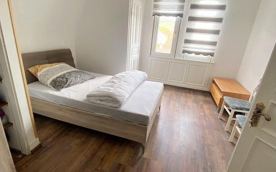 GästeZimmer mit Internet, Gästeküche, EtagenDuscheWc, Waschmaschine