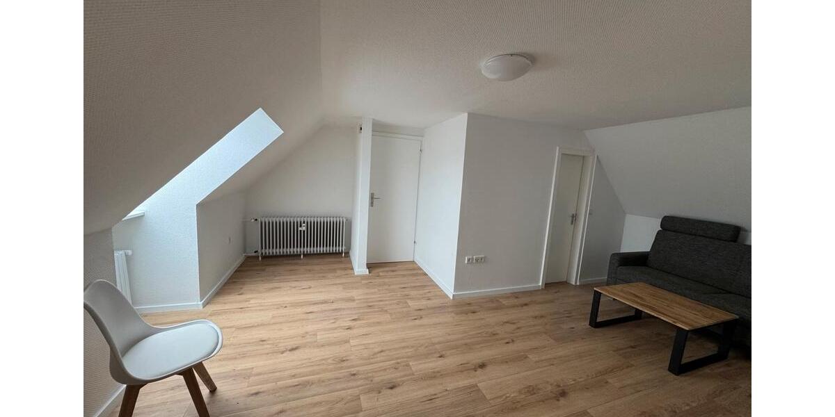 Schöne renovierte Dachgeschosswohnung in Datteln 1 zimmer