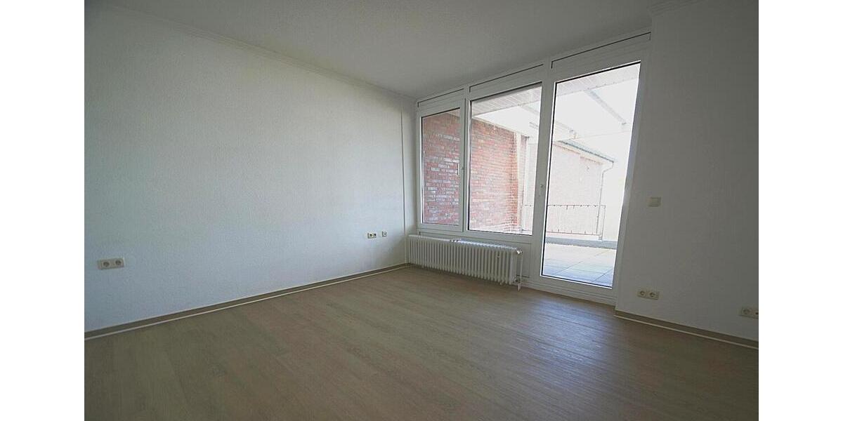 Etagenwohnung Westerstede - 4 Zimmer, 99 m&sup2;, 720&euro; | Angebot:26492930