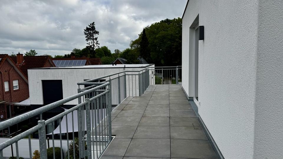 Dachgeschoßwohnung Oldenburg Drielaker-Moor - 3 Zimmer, 128 m&sup2;, 1.350&euro; | Angebot:26545426