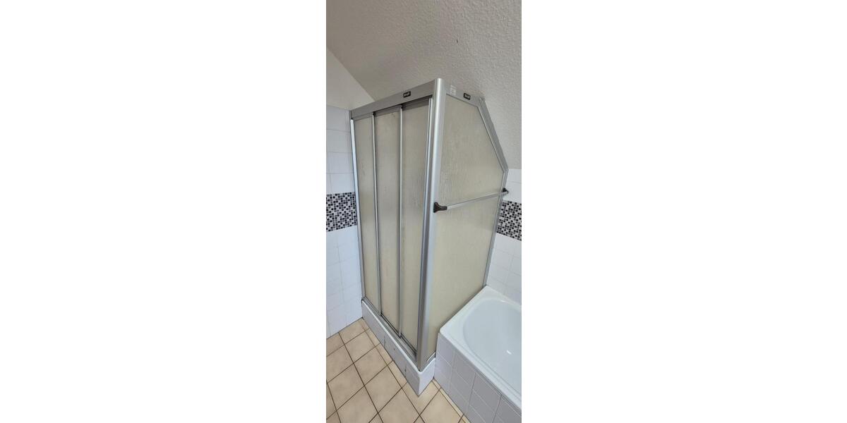Dachgeschoßwohnung Espenau - 3 Zimmer, 80 m&sup2;, 800&euro; | Angebot:26444416