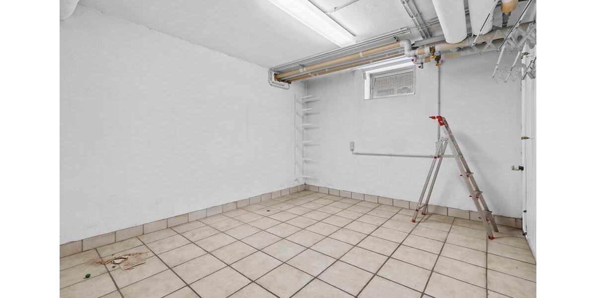 Etagenwohnung Sinzheim - 3 Zimmer, 126 m&sup2;, 1.650&euro; | Angebot:26213311