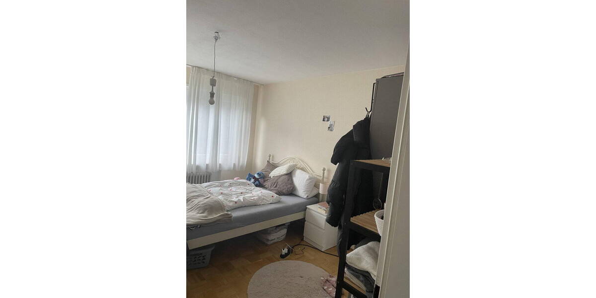 Etagenwohnung Konstanz Staad - 4 Zimmer, 14 m&sup2;, 550&euro; | Angebot:25969941