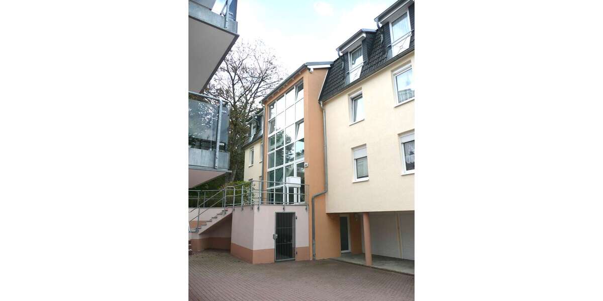 Etagenwohnung Limbach-Oberfrohna Oberfrohna - 2 Zimmer, 63 m&sup2;, 360&euro; | Angebot:25278791