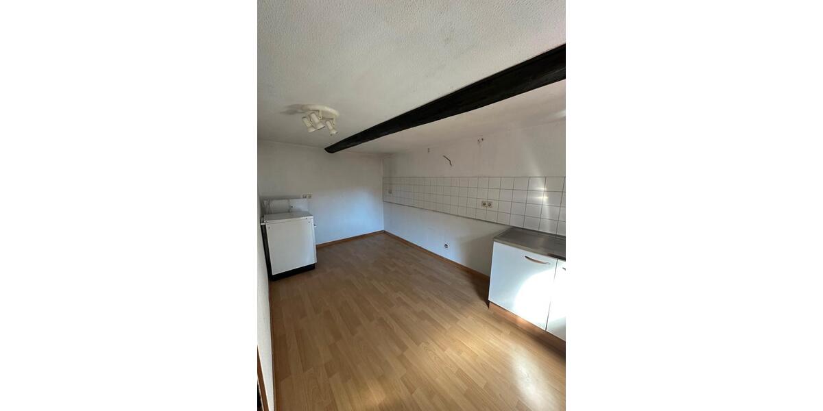 Etagenwohnung Schöningen - 2 Zimmer, 67 m&sup2;, 280&euro; | Angebot:26415992