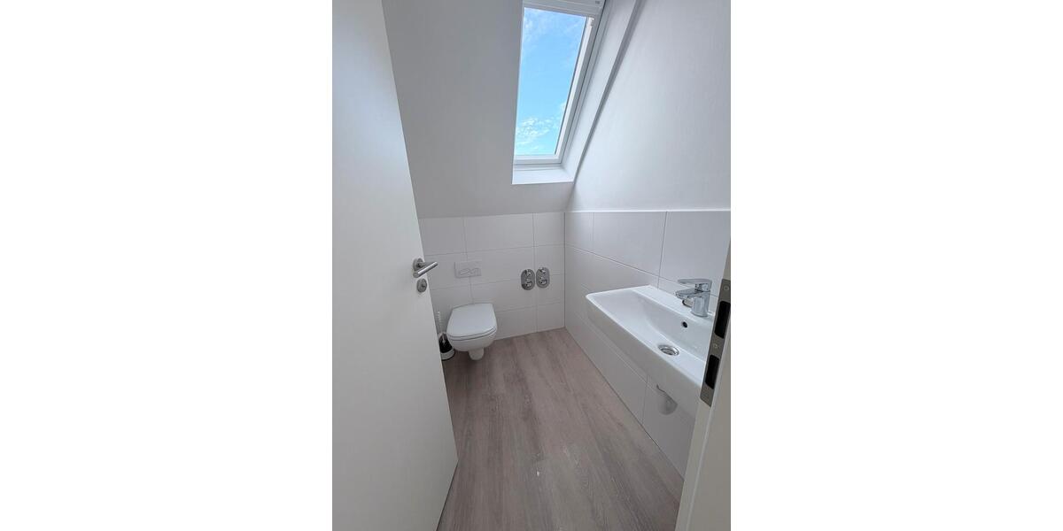 Dachgeschoßwohnung Bielefeld Gadderbaum - 2 Zimmer, 87 m&sup2;, 850&euro; | Angebot:26038758