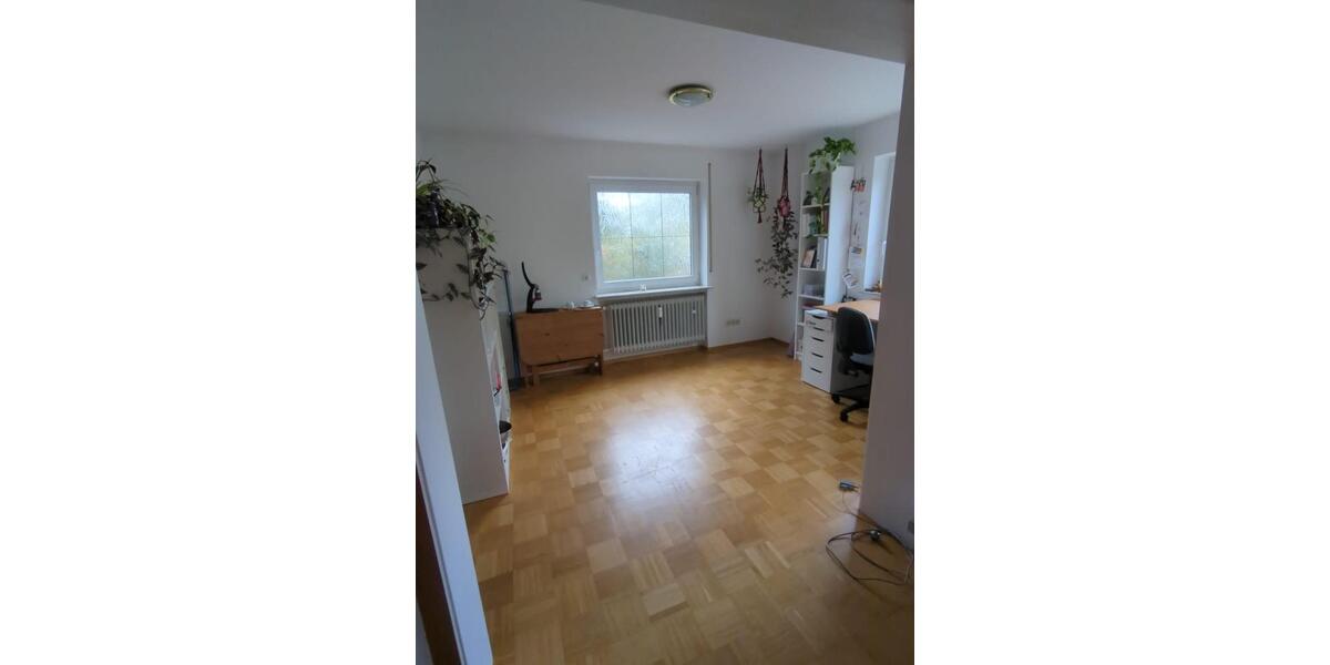 schöne 3,5 Zi EG Wohnung mit Terrasse 3 zimmer