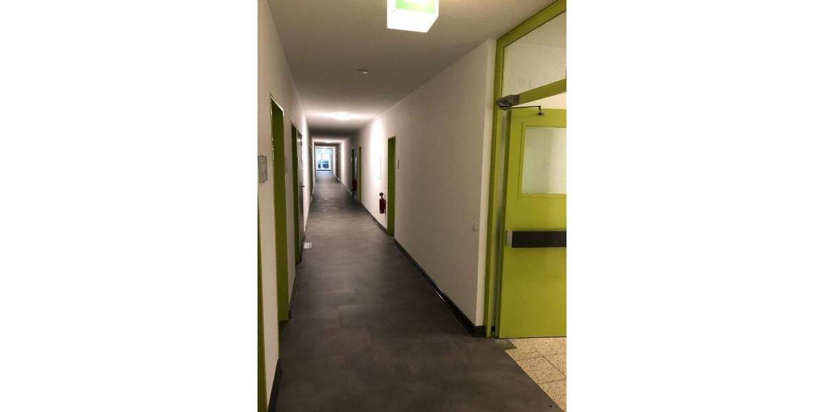 Gewerbeobjekt Giebelstadt - 1 Zimmer, 42 m&sup2;, 484&euro; | Angebot:25748815