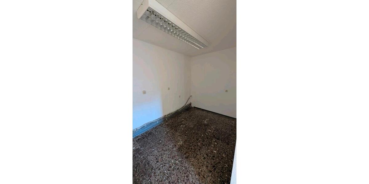 Gewerbeobjekt Stadtroda - 300&euro; | Angebot:22655338