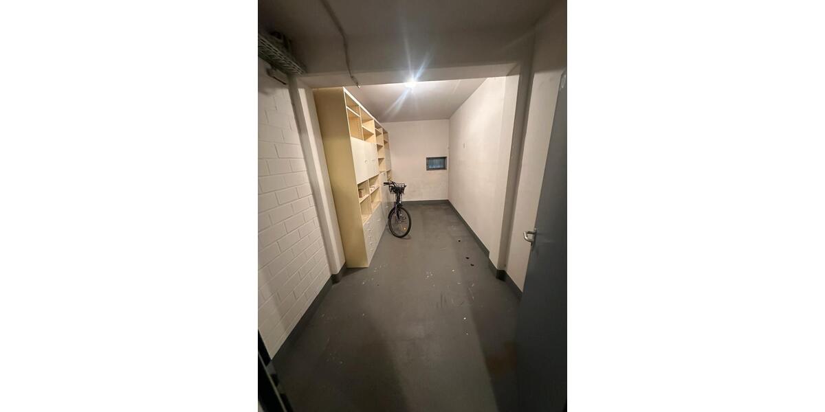 Etagenwohnung Leverkusen Schlebusch - 3 Zimmer, 85 m&sup2;, 1.570&euro; | Angebot:26577501