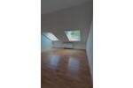 Dachgeschoßwohnung Lage - 3 Zimmer, 80 m&sup2;, 450&euro; | Angebot:26424018