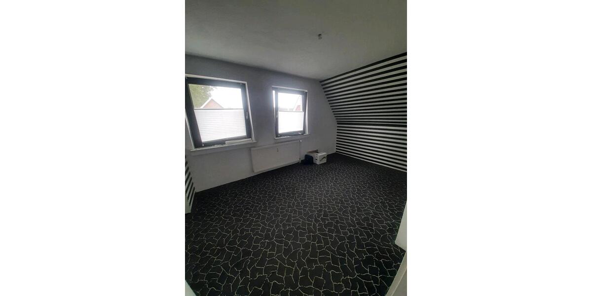 3.WG zimmer frei 450€ warm In Ofenerdiek 26125 Oldenburg 3 zimmer