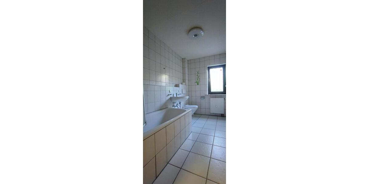 Erdgeschoßwohnung Höchst im Odenwald - 3 Zimmer, 91 m&sup2;, 970&euro; | Angebot:26334612