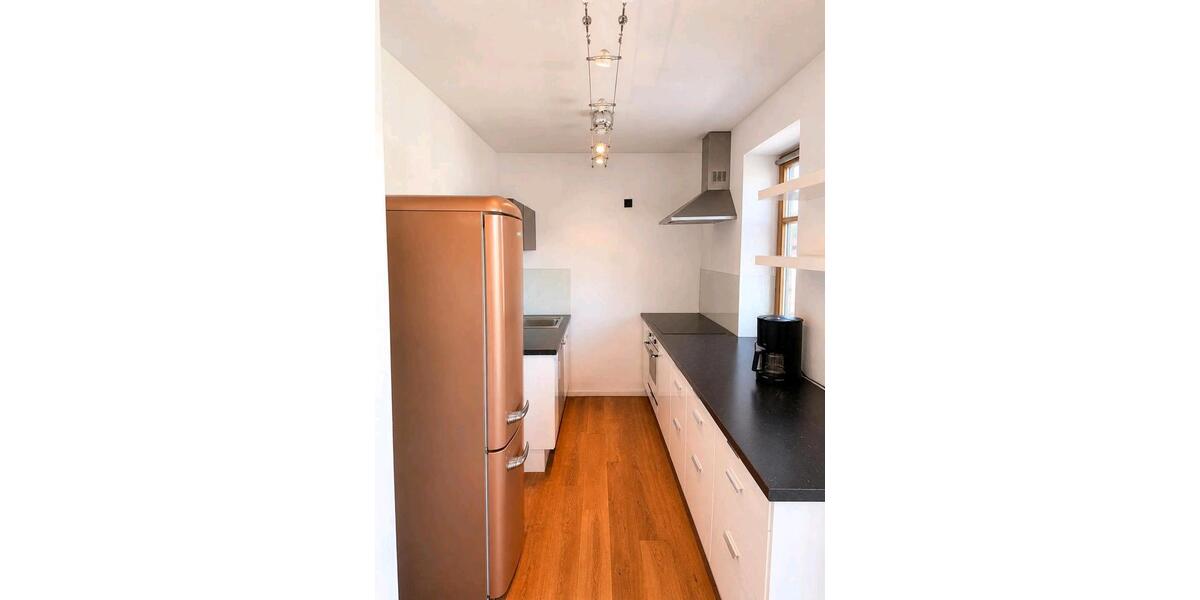 Dachgeschoßwohnung Furth - 2 Zimmer, 66 m&sup2;, 900&euro; | Angebot:26485684