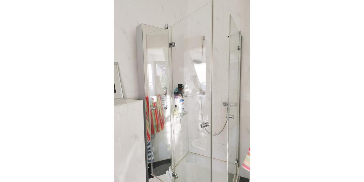 Maisonettenwohnung Frankfurt am Main Niederrad - 5 Zimmer, 157 m&sup2;, 2.400&euro; | Angebot:25777517