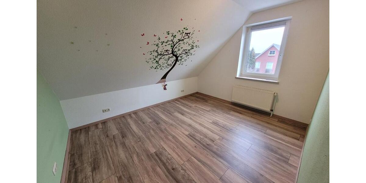 Einfamilienhaus Bad Bodenteich - 3.5 Zimmer, 114 m&sup2;, 990&euro; | Angebot:25217291