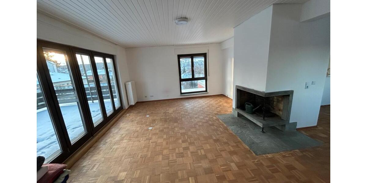 3,5 Zimmer Penthouse-Wohnung mit 2 Terrassen – sofort bezugsfrei 3.5 zimmer