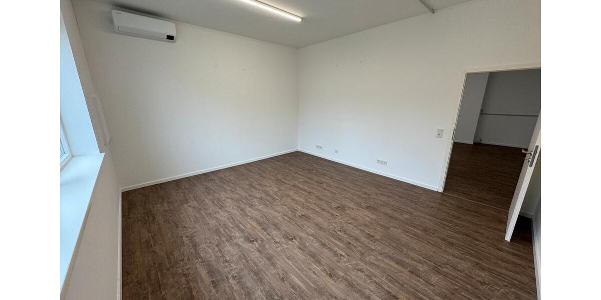 Gewerbeobjekt Neunkirchen-Seelscheid Seelscheid - 1.700&euro; | Angebot:25795686