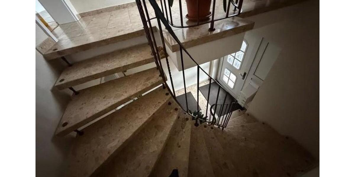 Etagenwohnung Großalmerode - 4 Zimmer, 120 m&sup2;, 750&euro; | Angebot:25806094