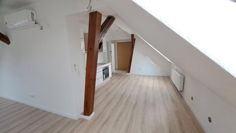Dachgeschoßwohnung Neustadt (Dosse) - 2 Zimmer, 42 m&sup2;, 397&euro; | Angebot:26097498