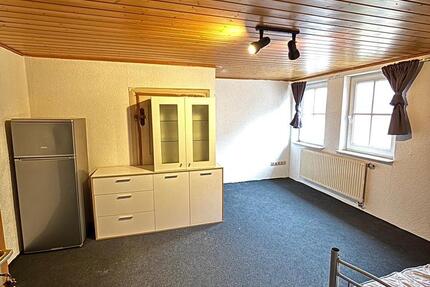 Männer WG - freies Zimmer in Roth 1 zimmer
