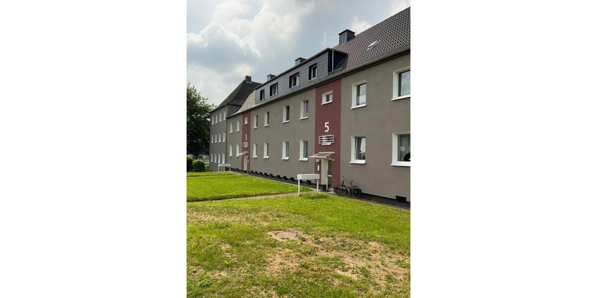 Erdgeschosswohnung mit Duschbad und Laminat 3 zimmer