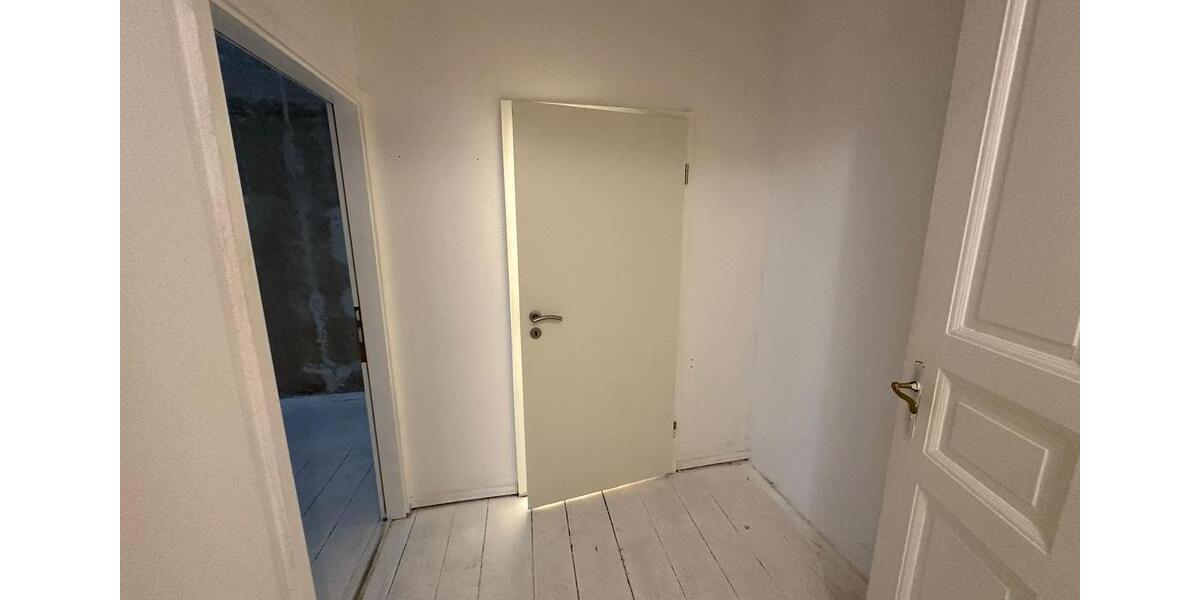 Erdgeschoßwohnung Berlin Mitte - 1 Zimmer, 35 m&sup2;, 700&euro; | Angebot:26039261