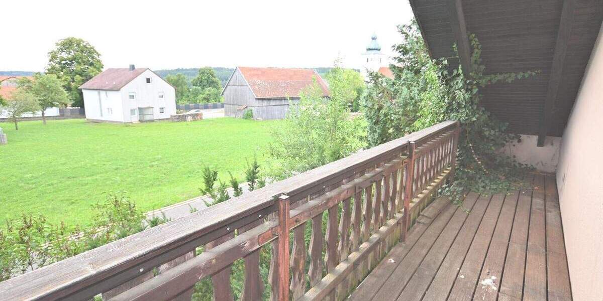 Etagenwohnung Neumarkt-Helena Helena - 3 Zimmer, 118 m&sup2;, 740&euro; | Angebot:25726918