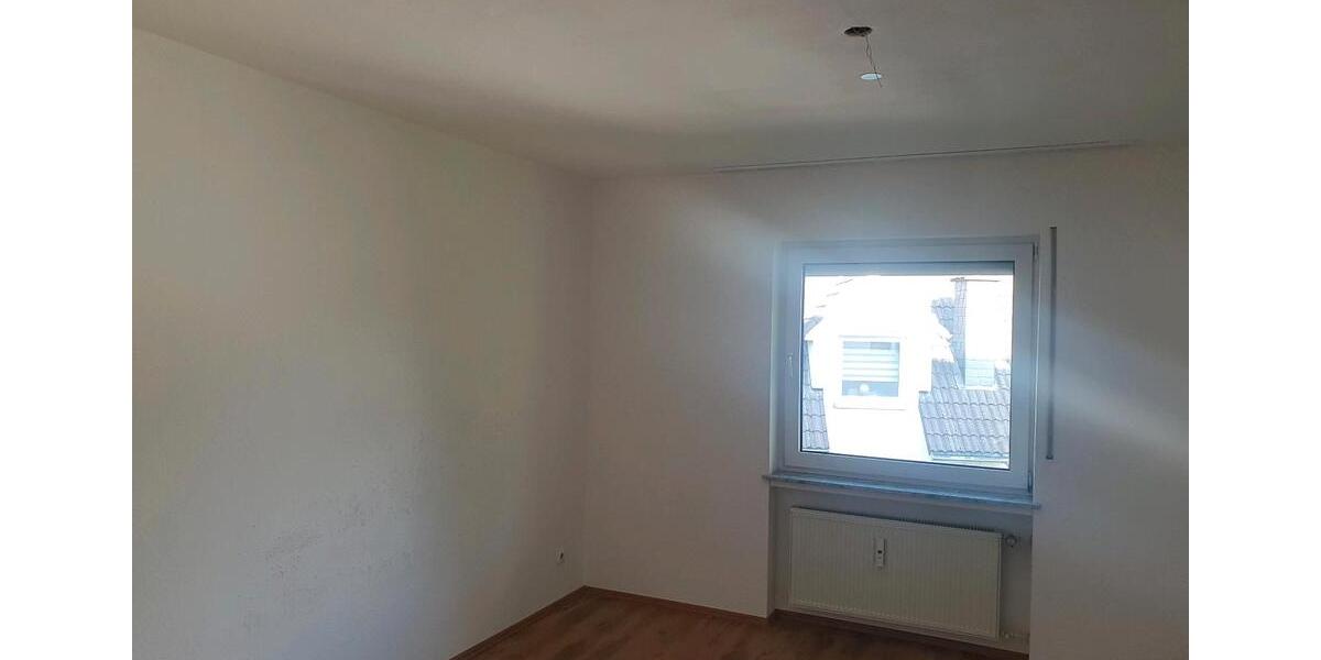 Etagenwohnung Bergneustadt - 3 Zimmer, 80 m&sup2;, 620&euro; | Angebot:26554313