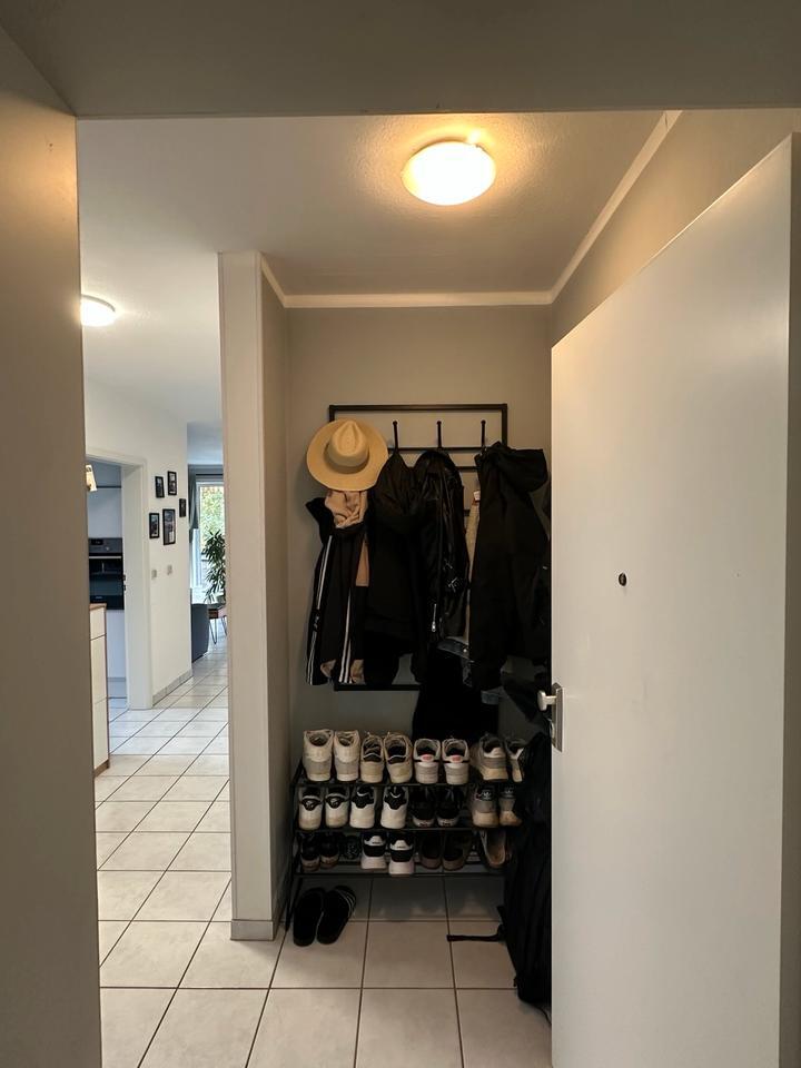 2ZKB mit Balkon in Riegelsberg zimmer