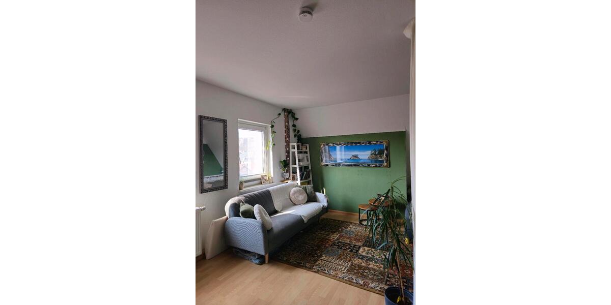 Dachgeschoßwohnung Coburg - 1 Zimmer, 52 m&sup2;, 400&euro; | Angebot:25833046