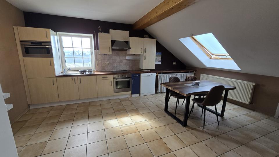 Dachgeschoßwohnung Echternacherbrück - 3 Zimmer, 104 m&sup2;, 880&euro; | Angebot:26212571