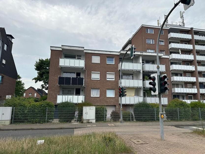 3-Zimmer-Wohnung mit 2 Balkonen in attraktiver Lage zu vermieten