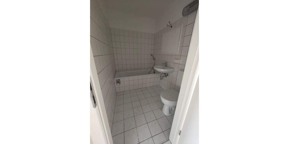 Etagenwohnung Brandenburg an der Havel Hohenstücken - 3 Zimmer, 69 m&sup2;, 488&euro; | Angebot:26159200