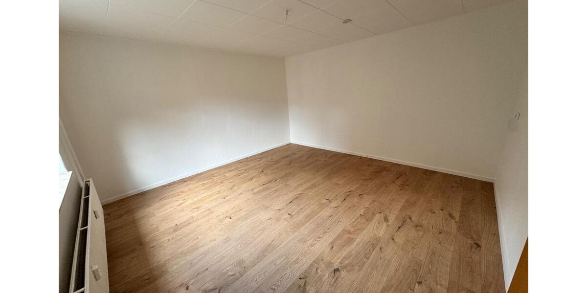 Erdgeschoßwohnung Steimbke - 4 Zimmer, 101 m&sup2;, 600&euro; | Angebot:26337277