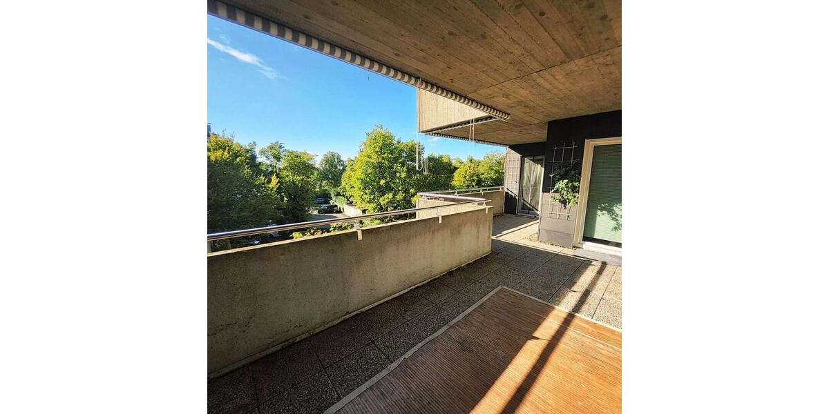 Etagenwohnung Köln Kalk - 4 Zimmer, 111 m&sup2;, 1.500&euro; | Angebot:26705743