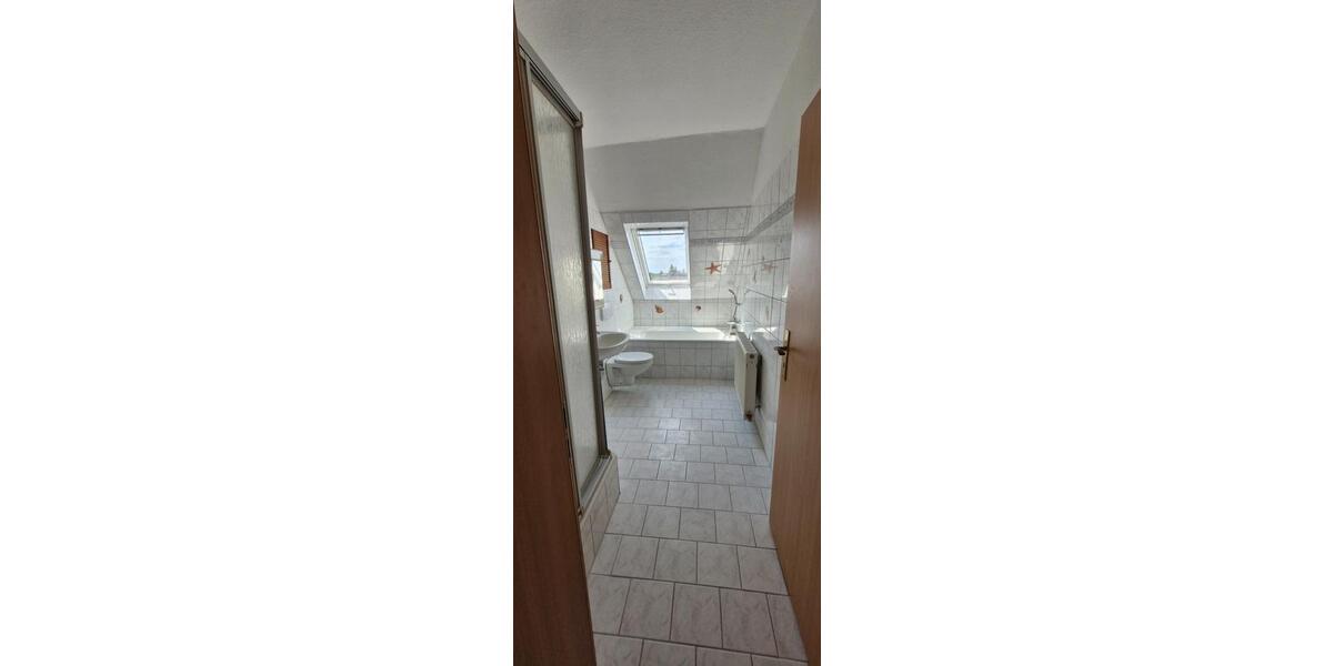 Dachgeschoßwohnung Goldberg - 2 Zimmer, 48 m&sup2;, 290&euro; | Angebot:25794998