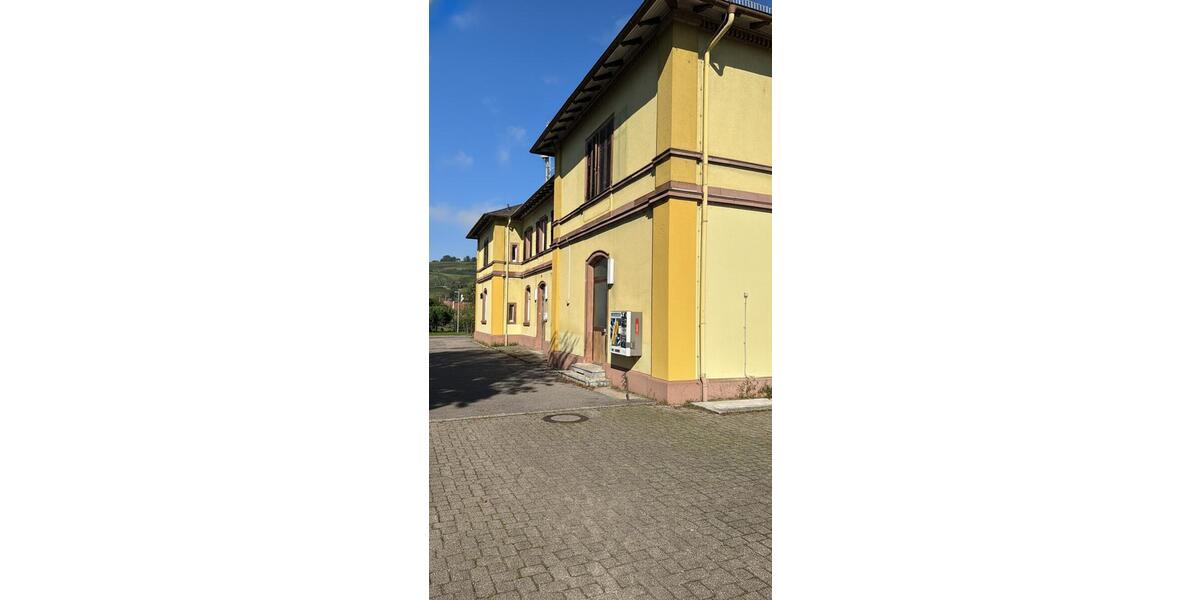 Etagenwohnung Efringen-Kirchen Kirchen - 4 Zimmer, 123 m&sup2;, 1.230&euro; | Angebot:25539454