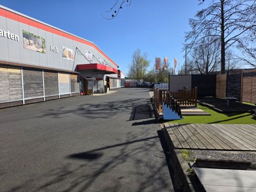 Hallen + Büro in 97076 Würzburg-Lengfeld (ID 1571) 4 zimmer