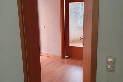 Schöne 2 Raum Wohnung 2 zimmer