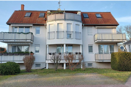 2 Zimmer, schöne Aussicht, Falkensee, Balkon, Bad saniert, Stellplatz