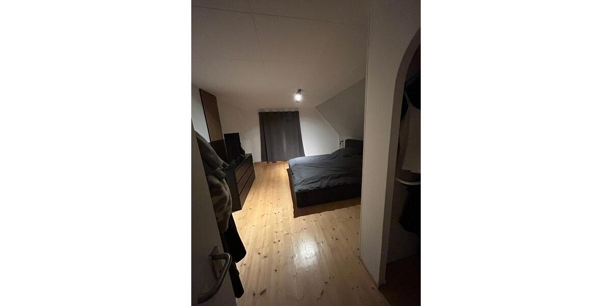 Studio Wohnung über 2 Etagen 5 zimmer
