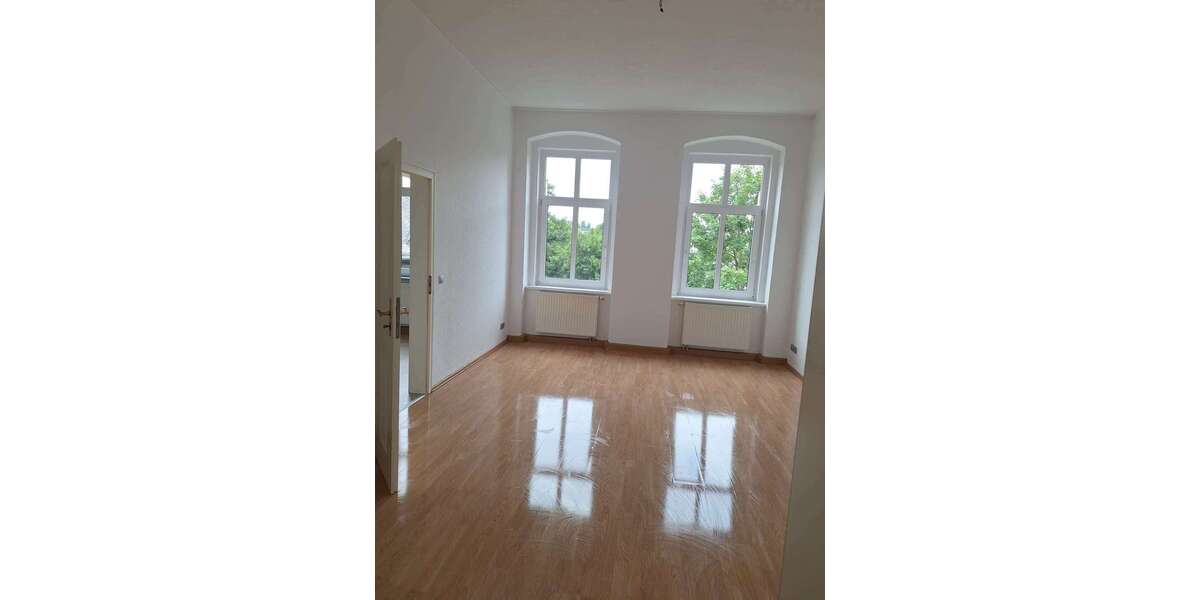 Etagenwohnung Plauen Dobenau - 4 Zimmer, 90 m&sup2;, 495&euro; | Angebot:27103824