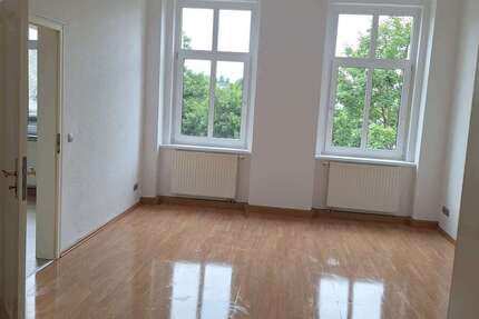Wohnung Plauen Dobenau - 4 Zimmer, 90 m&sup2;, 495&euro; | Angebot:27103824