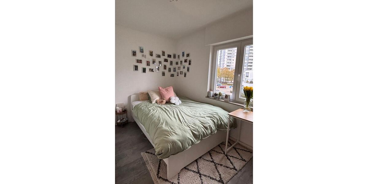 Etagenwohnung Fellbach - 3.5 Zimmer, 89 m&sup2;, 1.325&euro; | Angebot:26036675